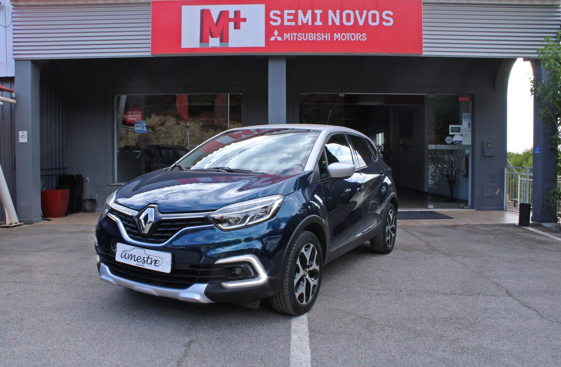 RENAULT Captur 0.9 TCe Exclusive