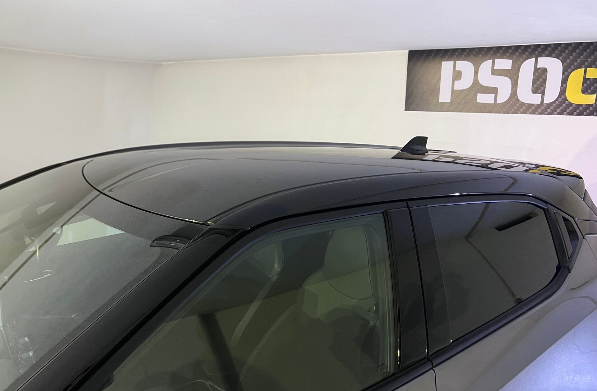 NISSAN Juke 1.0 DIG-T N-Connecta Two Tone DCT