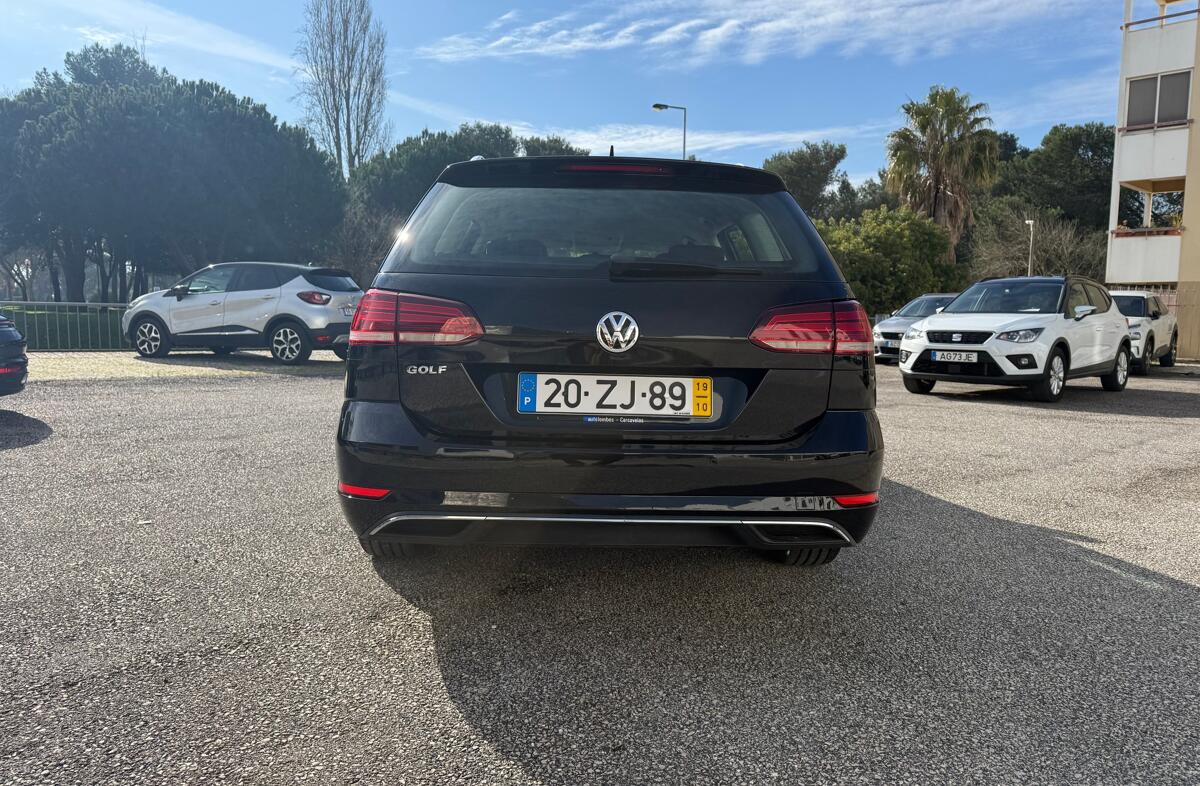 VOLKSWAGEN Golf V.1.6 TDI Confortline