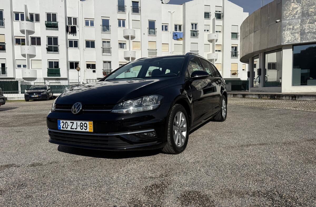 VOLKSWAGEN Golf V.1.6 TDI Confortline