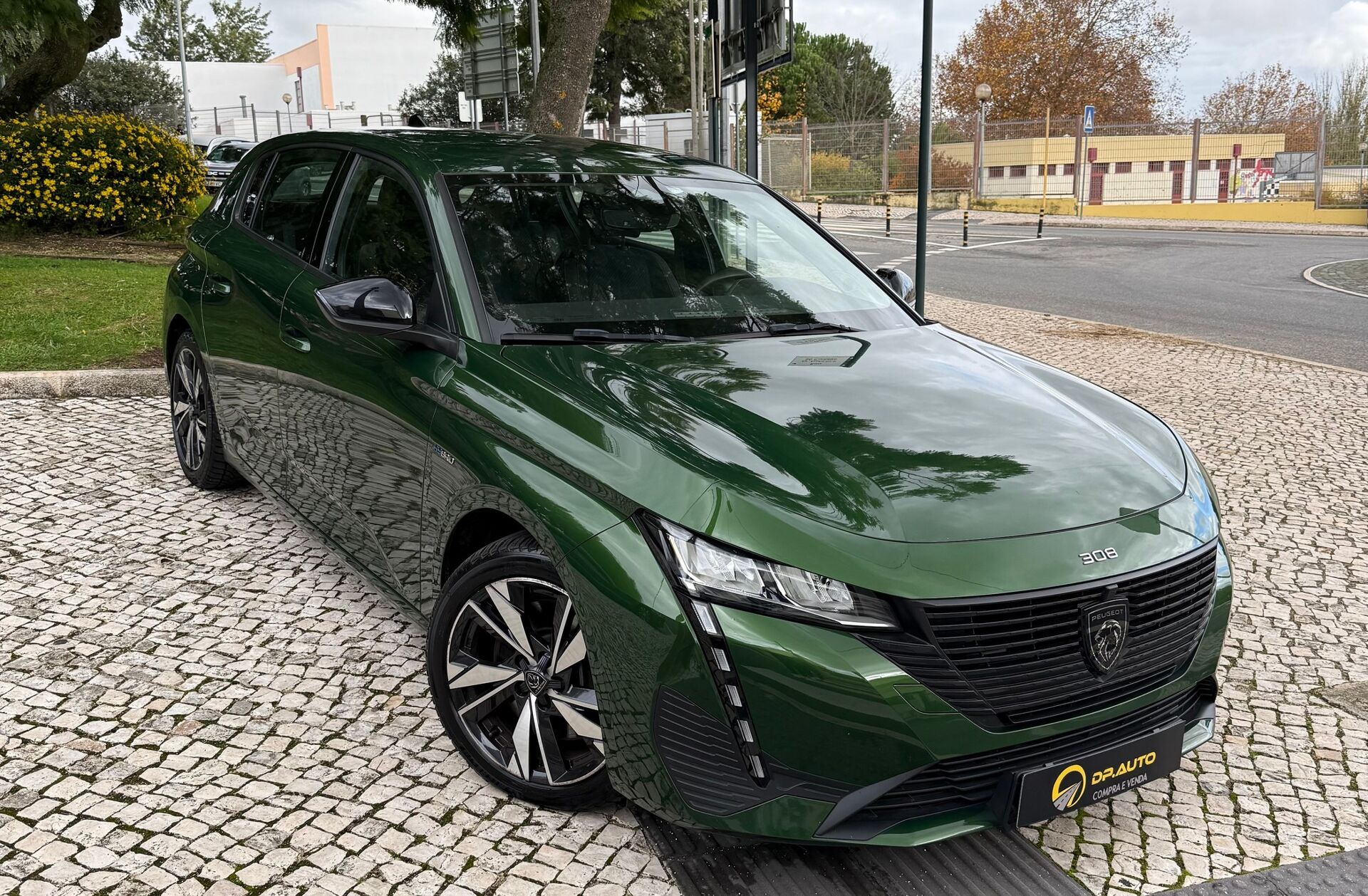 PEUGEOT 308 1.6 Hybrid GT Pack e-EAT8