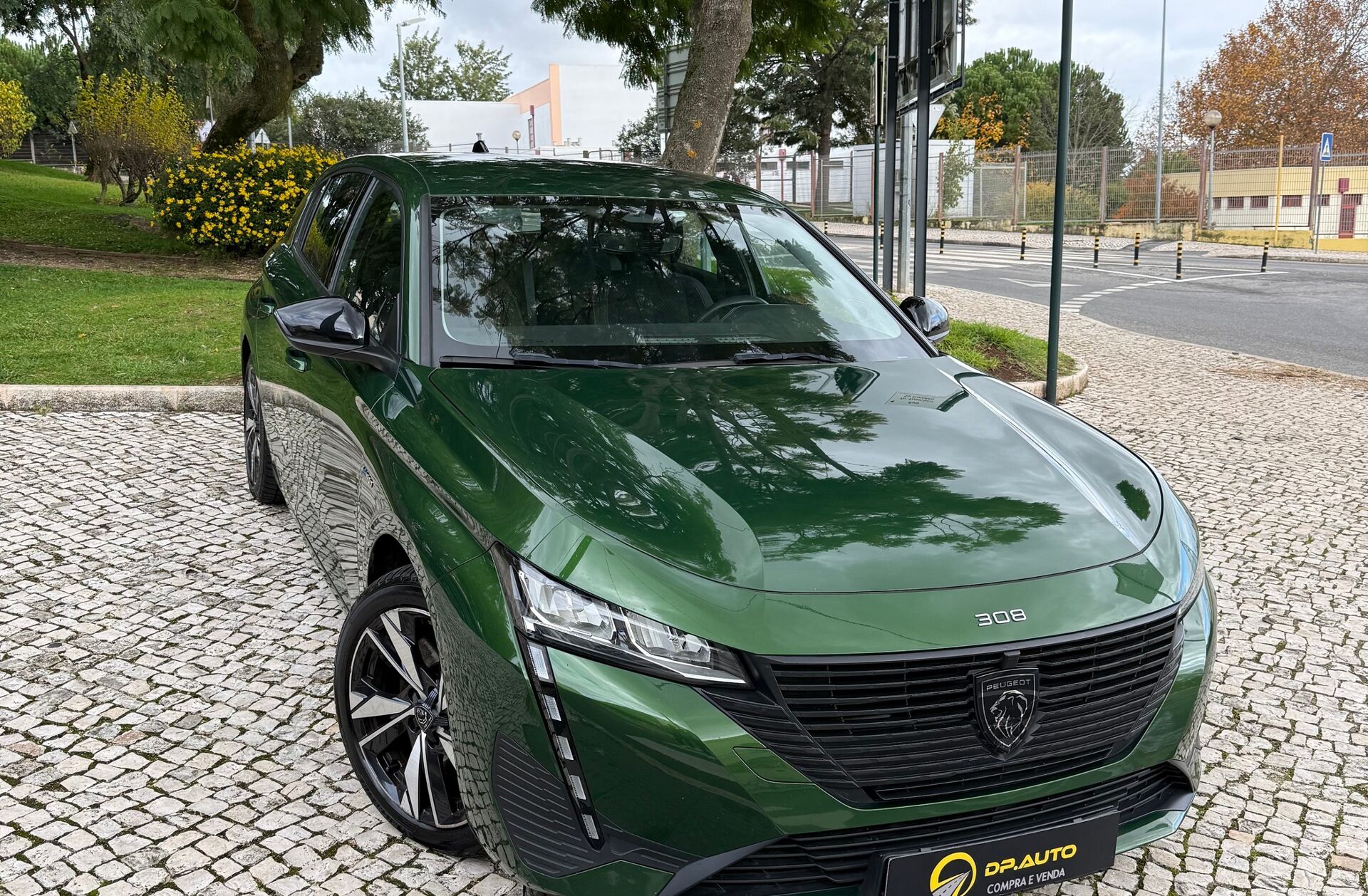 PEUGEOT 308 1.6 Hybrid GT Pack e-EAT8