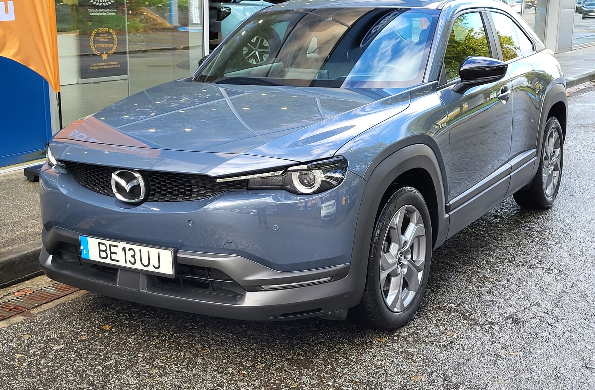 MAZDA MX-30 e-Skyactiv Advantage+Modern Confidence