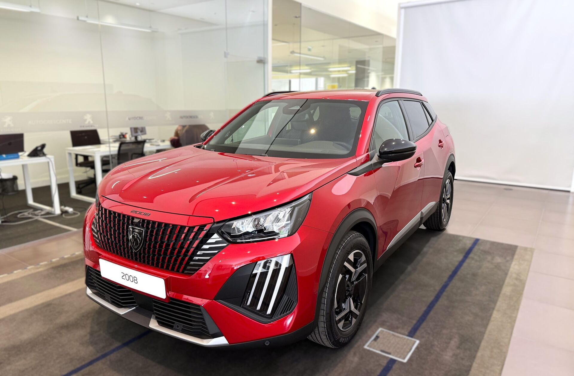 PEUGEOT 2008 1.2 PureTech Allure