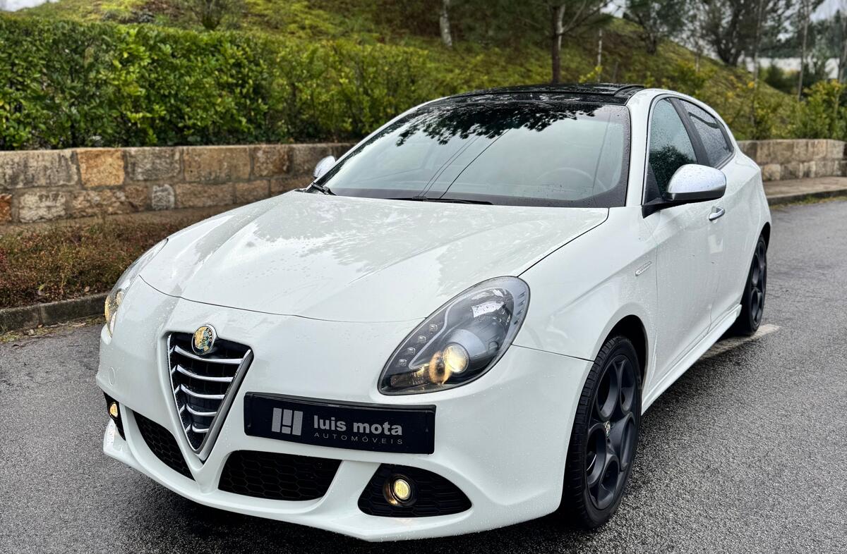 ALFA ROMEO Giulietta 2.0 JTDm Distinctive