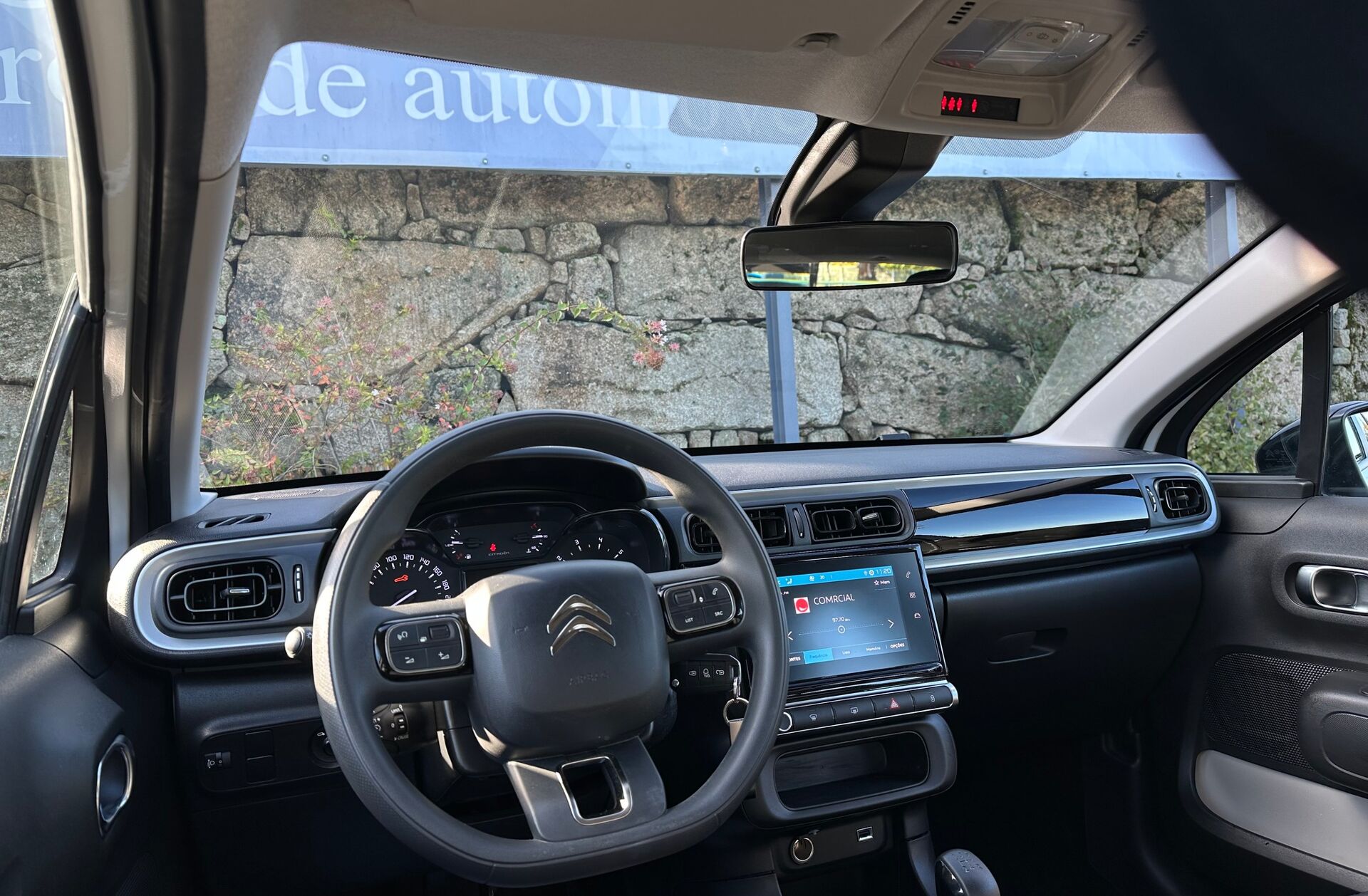 CITROEN C3 1.2 PureTech Shine