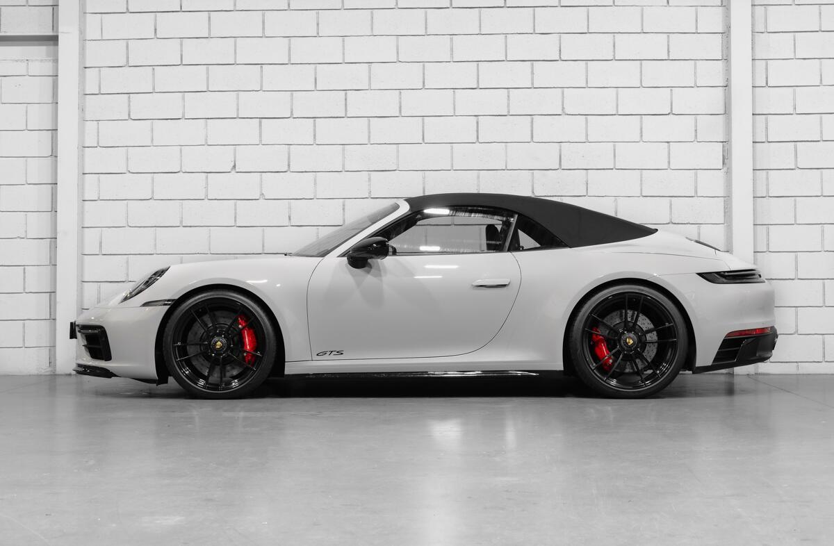 PORSCHE 911 Carrera 4 GTS PDK