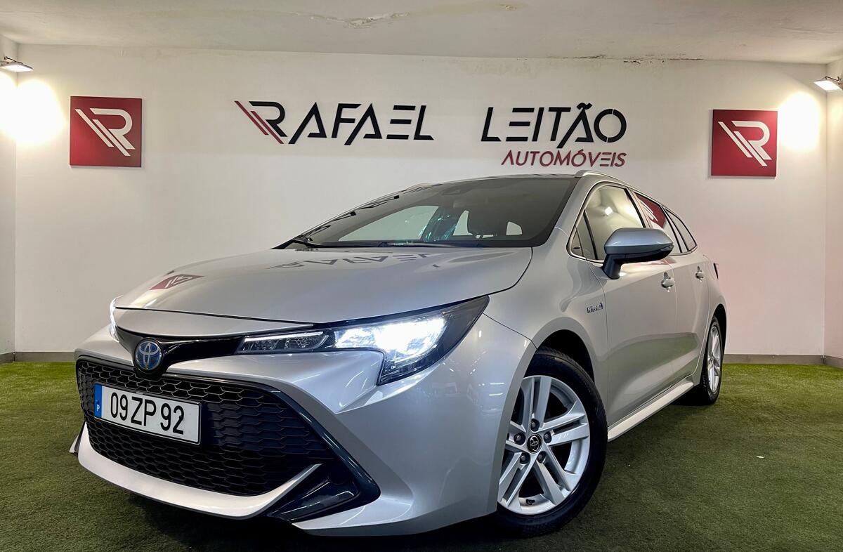 TOYOTA Corolla 1.8 Hybrid Comfort