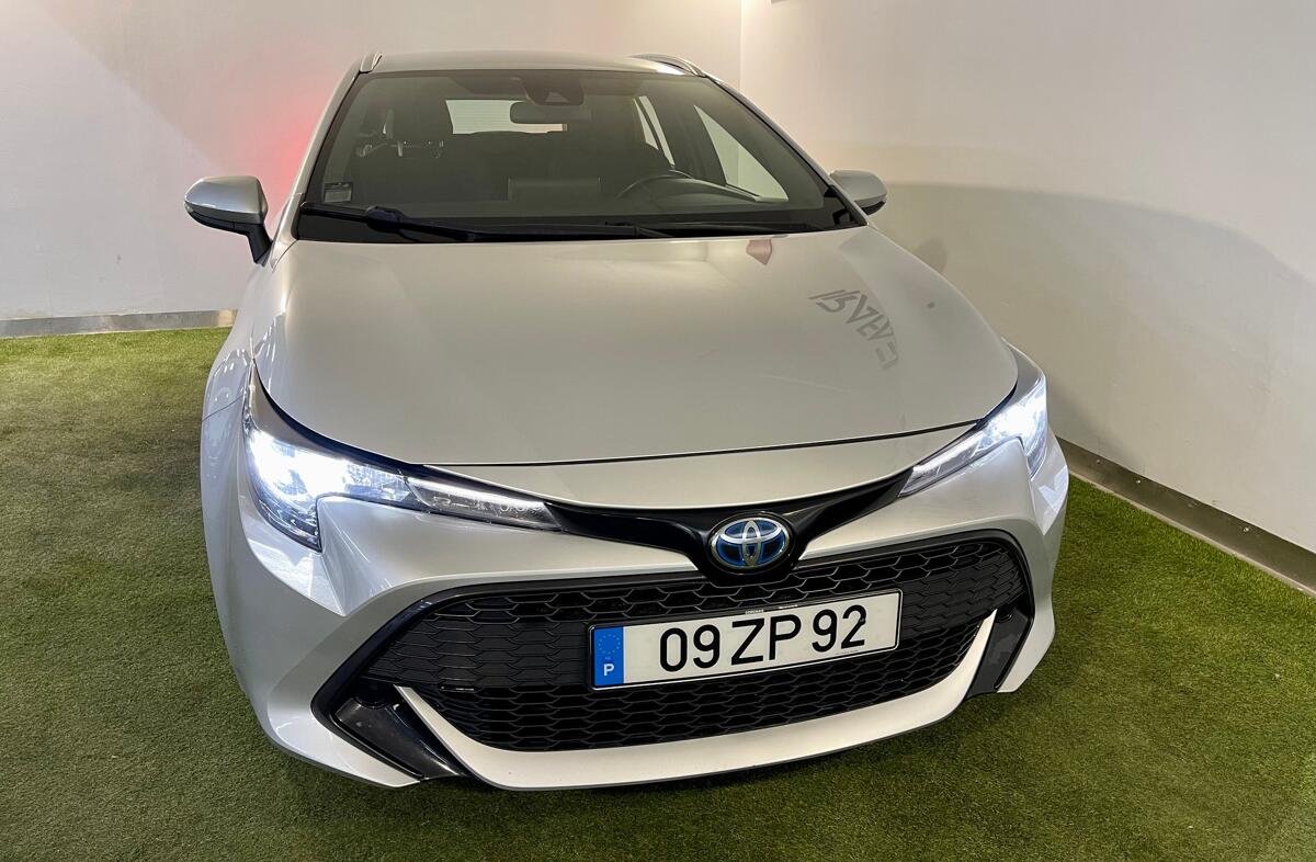 TOYOTA Corolla 1.8 Hybrid Comfort