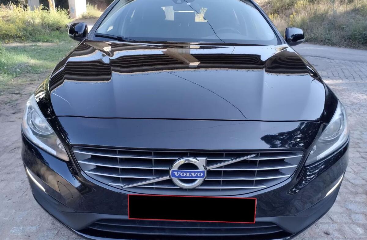 VOLVO V60 2.0 D4 Momentum Eco Geartronic