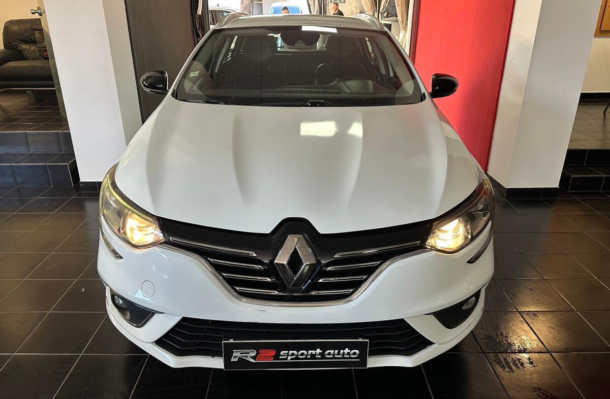 RENAULT Mégane 1.5 dCi Executive EDC