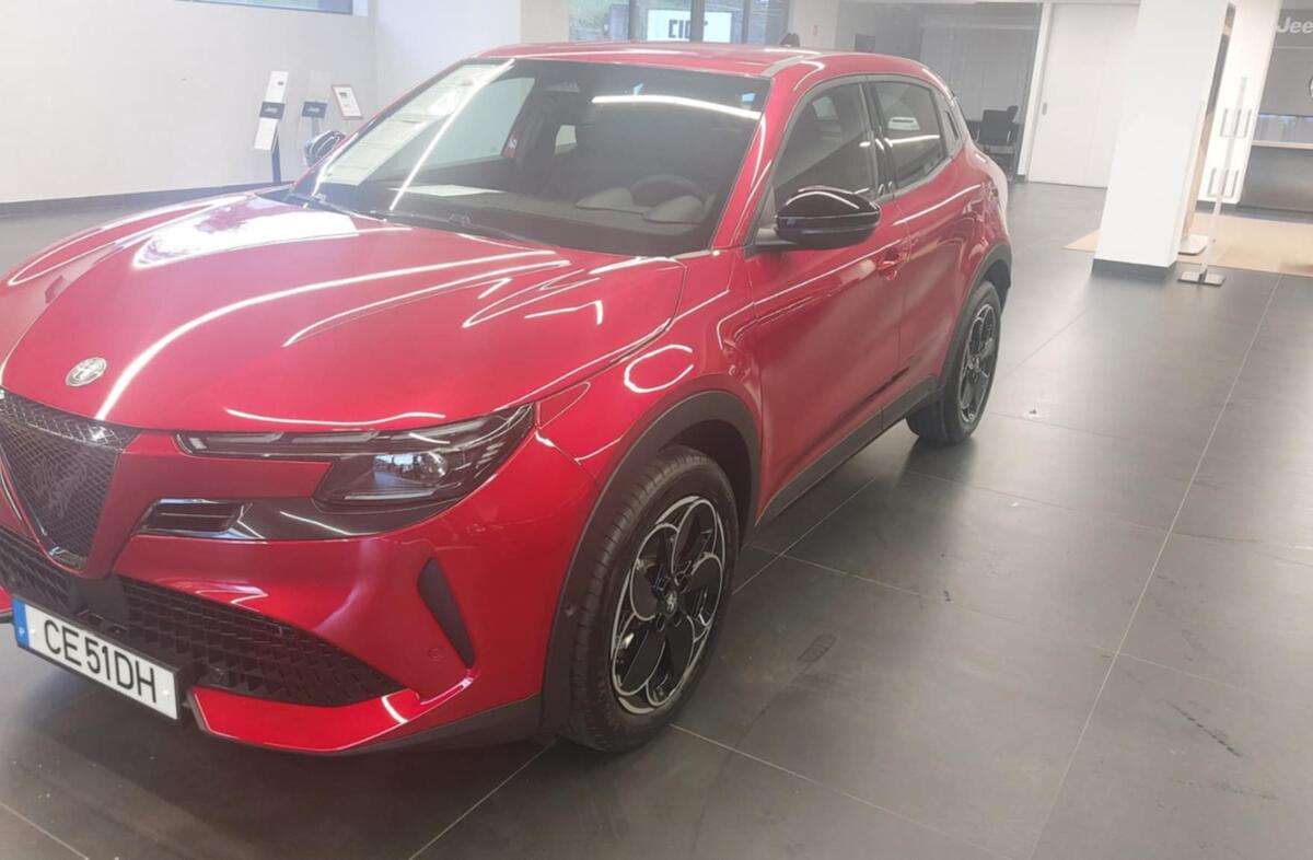 ALFA ROMEO Junior 1.2 eDCT6