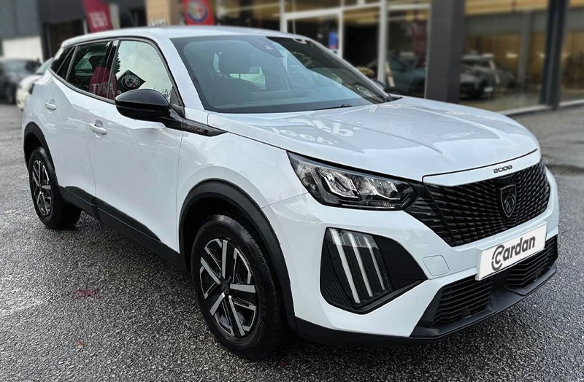 PEUGEOT 2008 1.2 PureTech Style