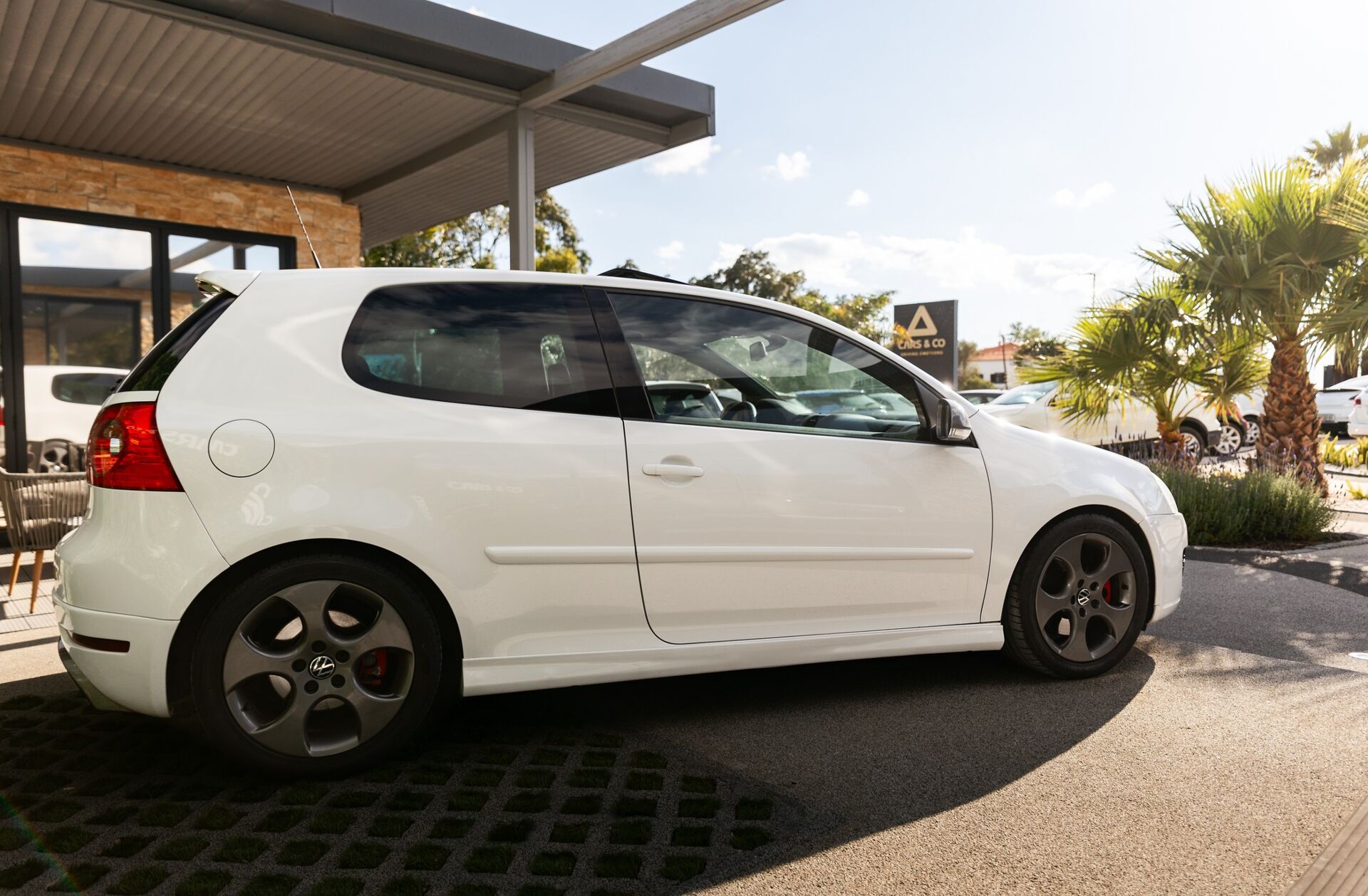 VOLKSWAGEN Golf 2.0 GTi DSG