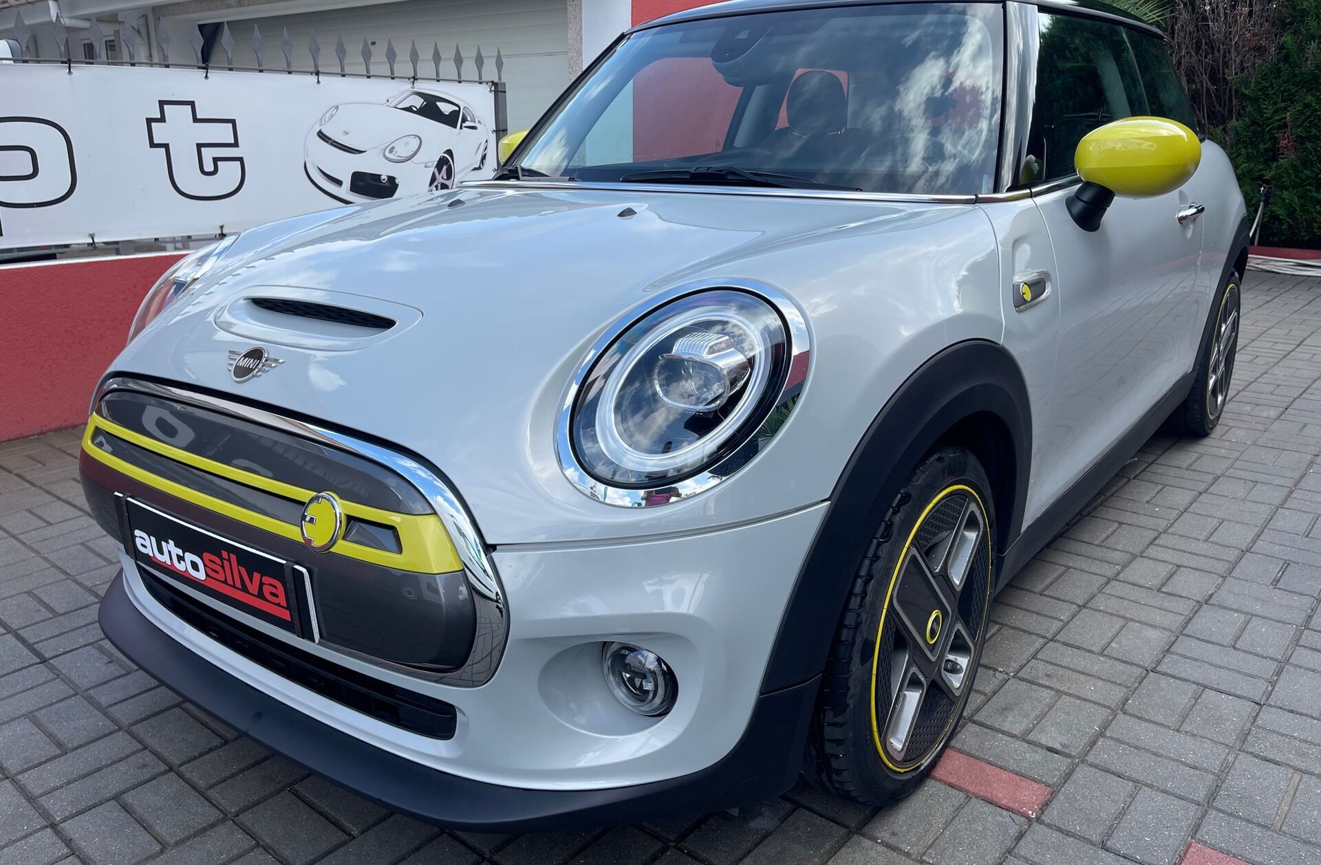 MINI Mini Cooper SE