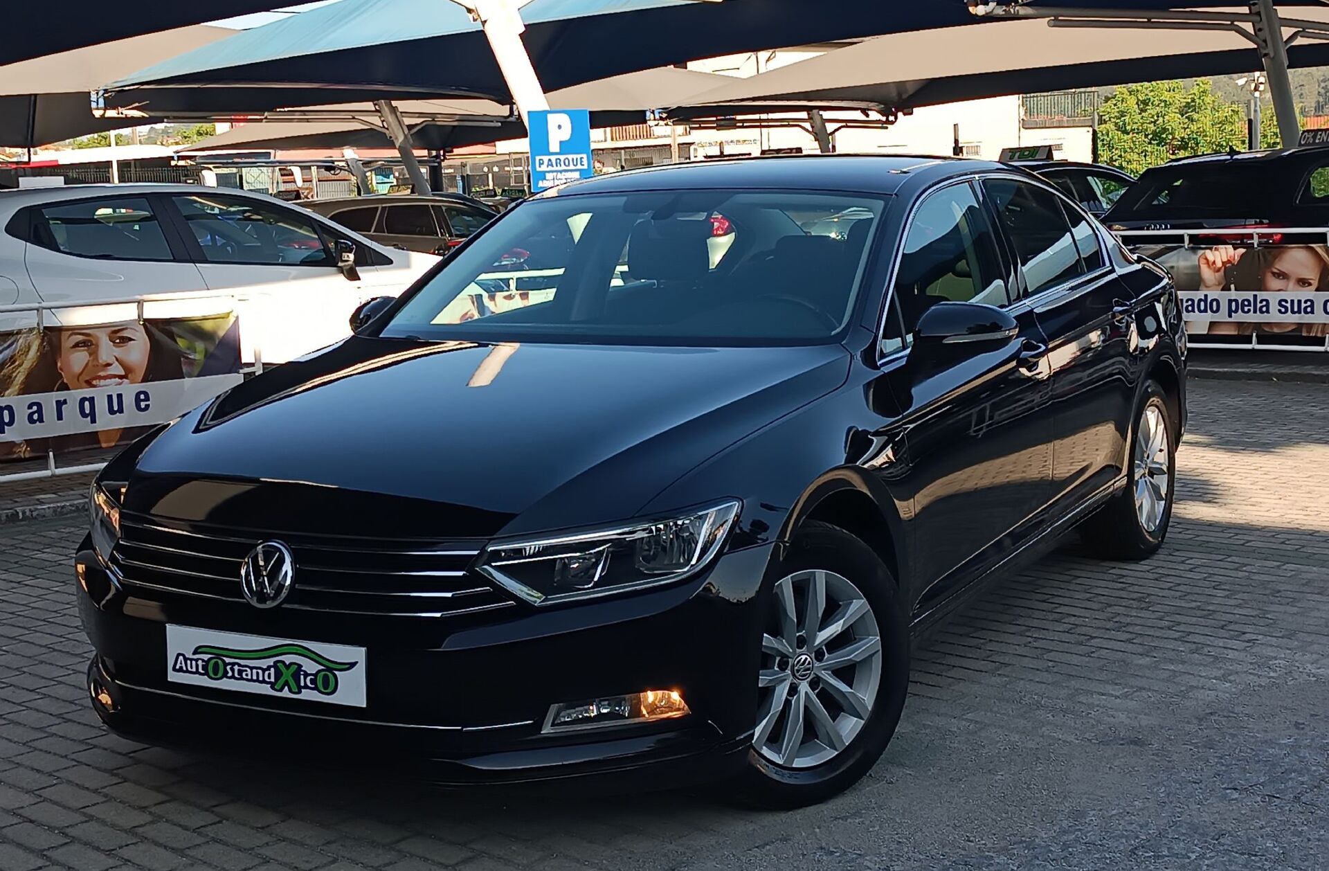 VOLKSWAGEN Passat 1.6 TDi Confortline