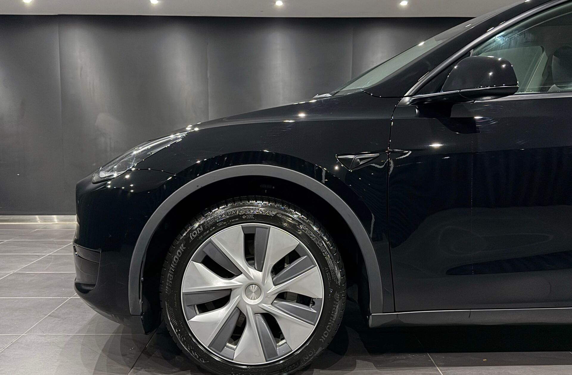 TESLA Model Y Tração Traseira