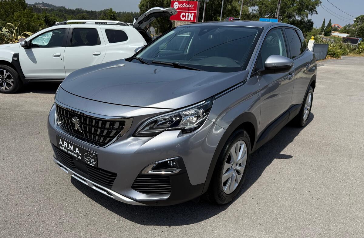 PEUGEOT 3008 1.5 BlueHDi Active
