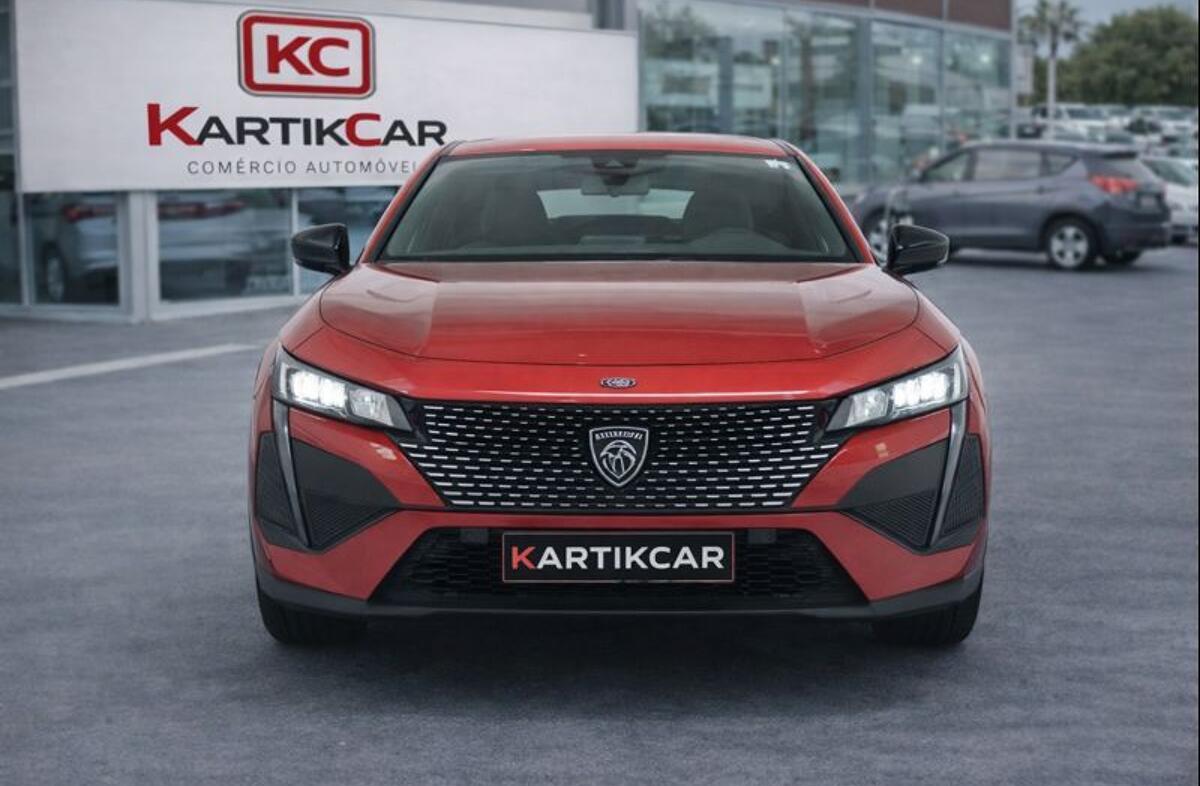 PEUGEOT 408 1.2 Hybrid Allure e-DCS6