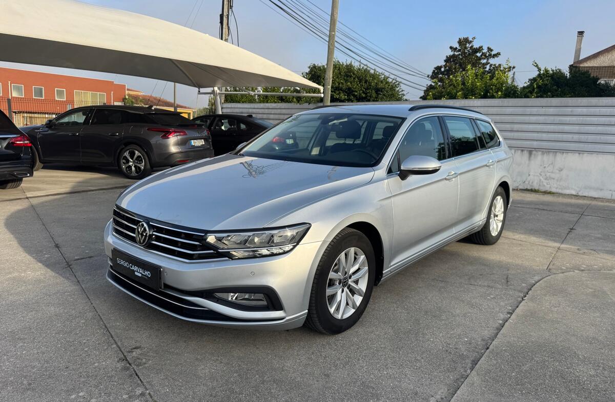 VOLKSWAGEN Passat 2.0 TDI Business DSG