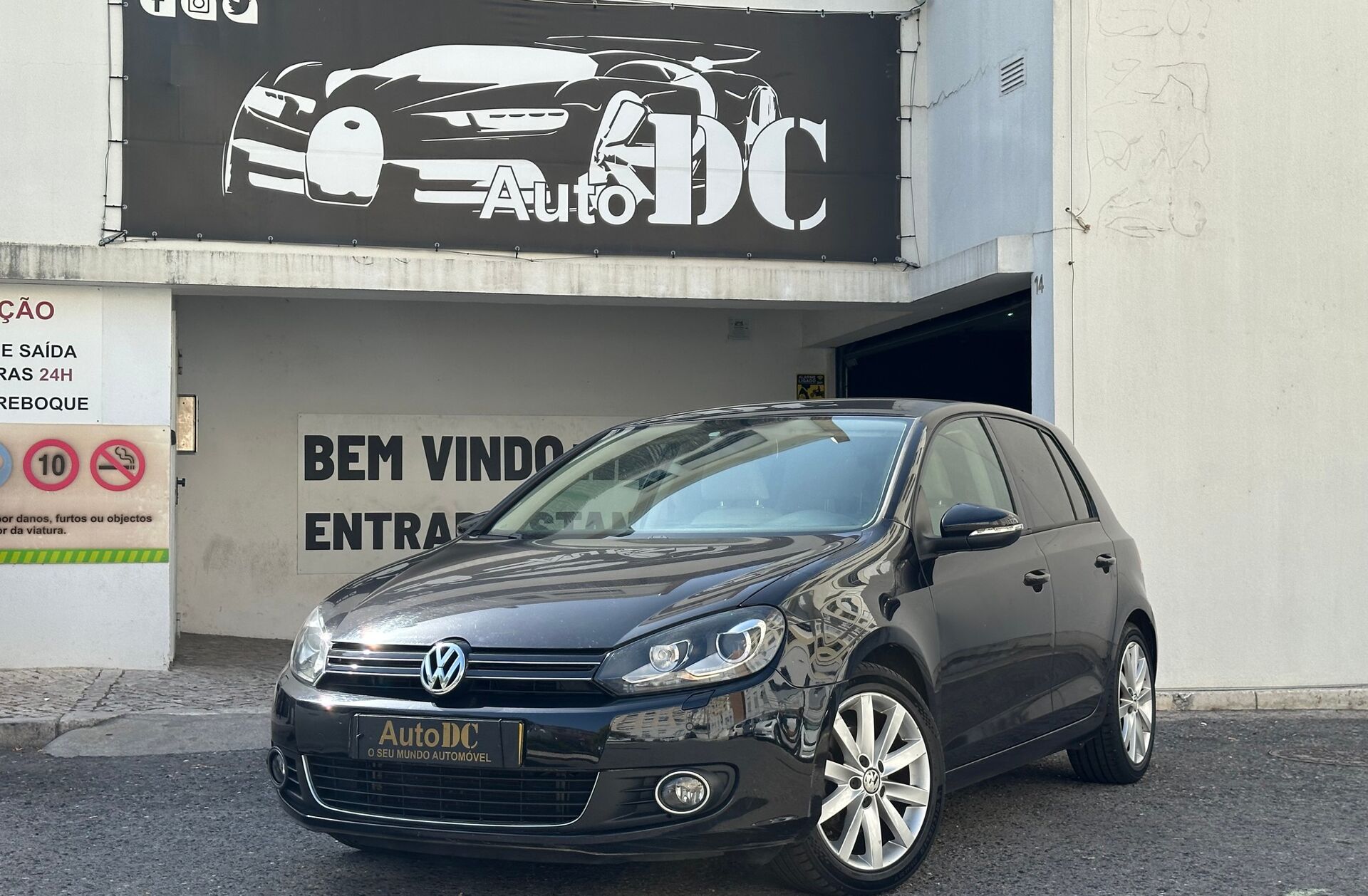 VOLKSWAGEN Golf 2.0 TDi Highline DSG