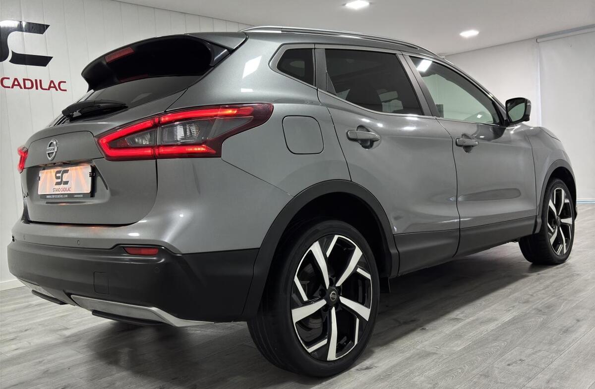 NISSAN Qashqai 1.6 dCi Tekna Xtronic