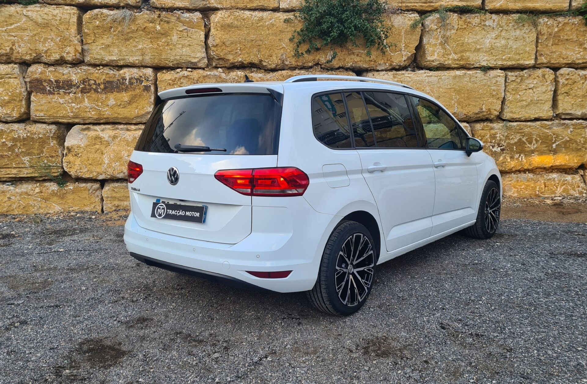 VOLKSWAGEN Touran 1.6 TDI Confortline DSG