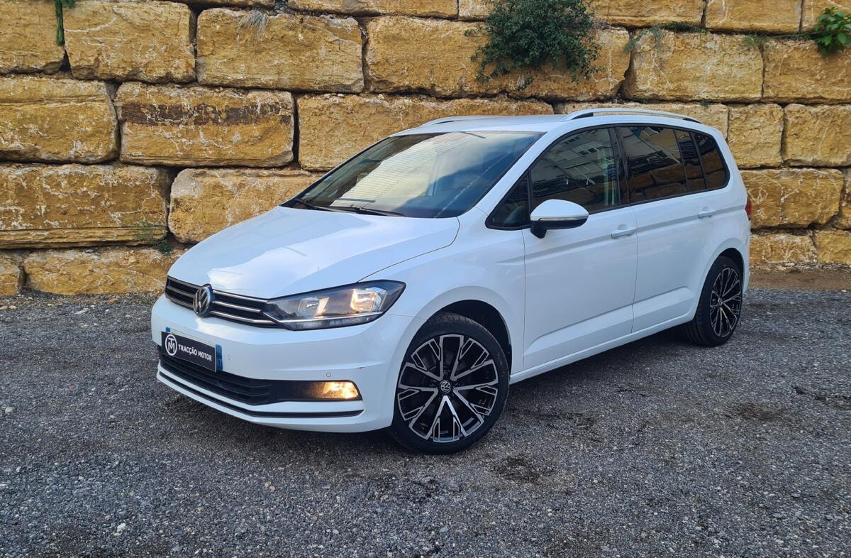 VOLKSWAGEN Touran 1.6 TDI Confortline DSG