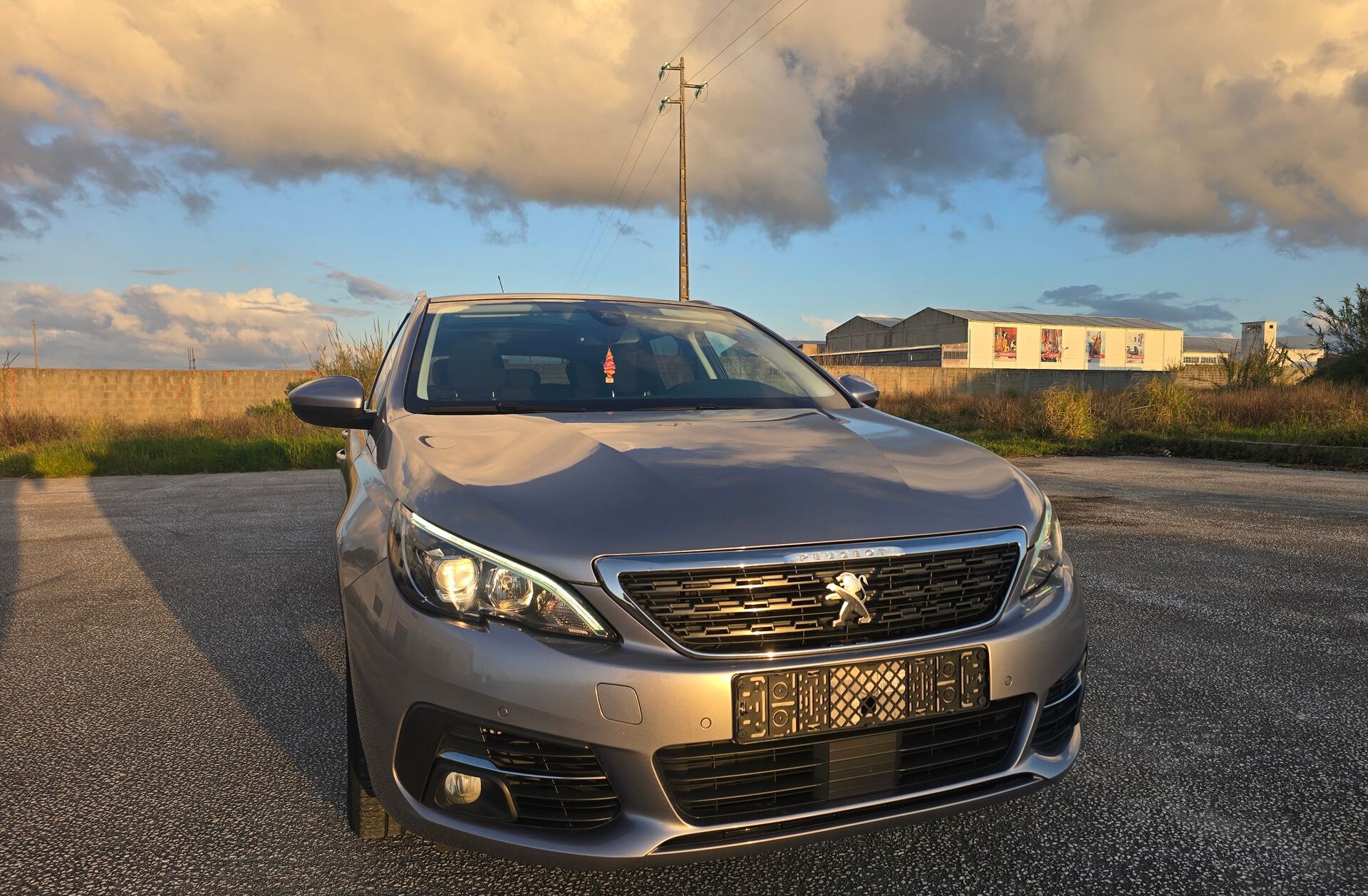PEUGEOT 308 1.5 BlueHDi Allure