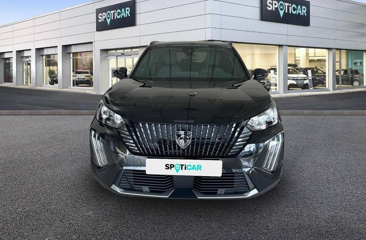 PEUGEOT 2008 1.2 PureTech Allure