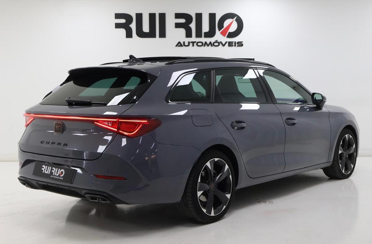 CUPRA Leon 1.5 eTSI DSG