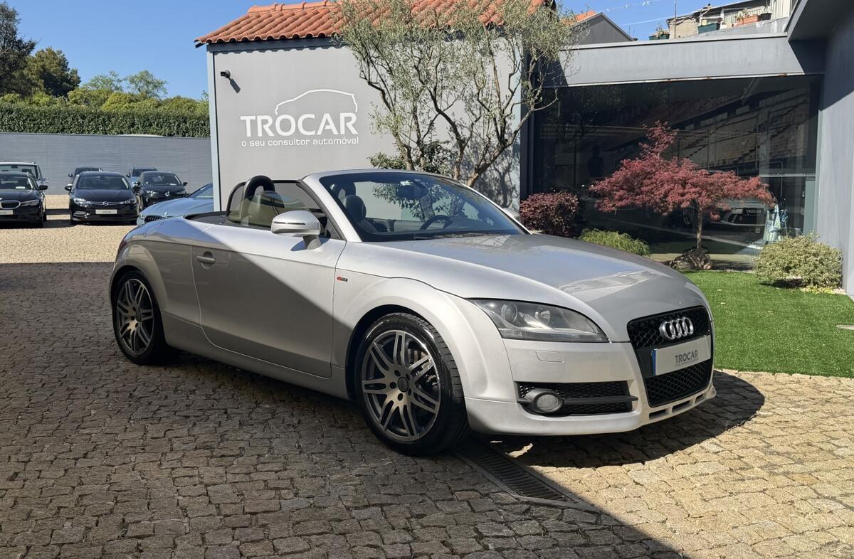 AUDI TT 2.0 TFSi S tronic