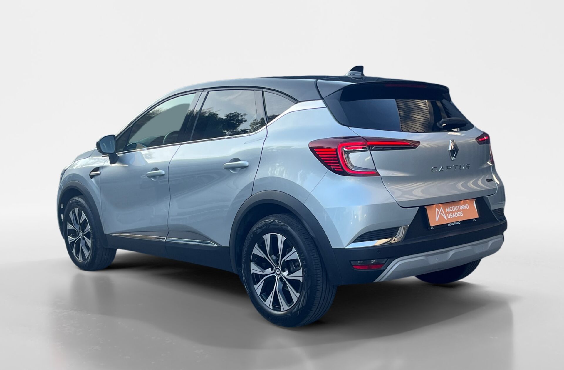 RENAULT Captur 1.6 E-Tech Plug-In Hybrid Techno