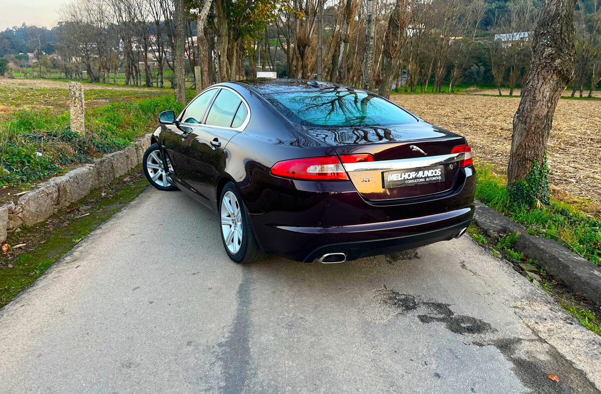 JAGUAR XF 3.0 D V6 Luxury