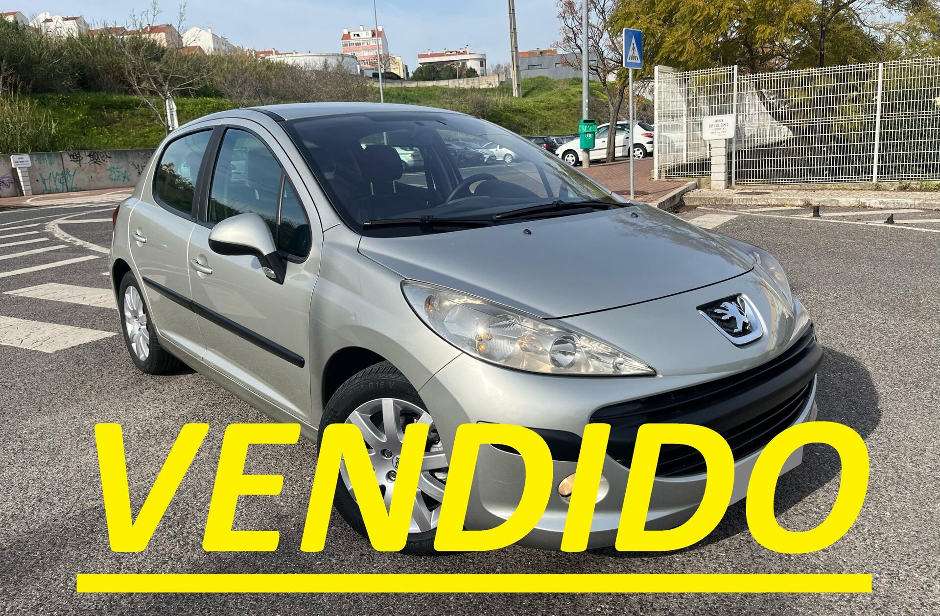 PEUGEOT 207 1.6 HDi Premium