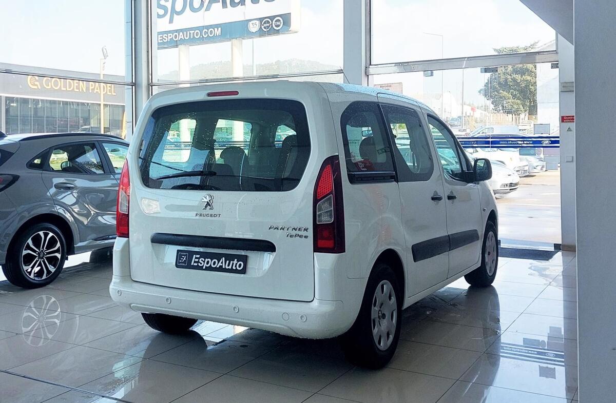 PEUGEOT Partner 1.6 BlueHDi Outdoor