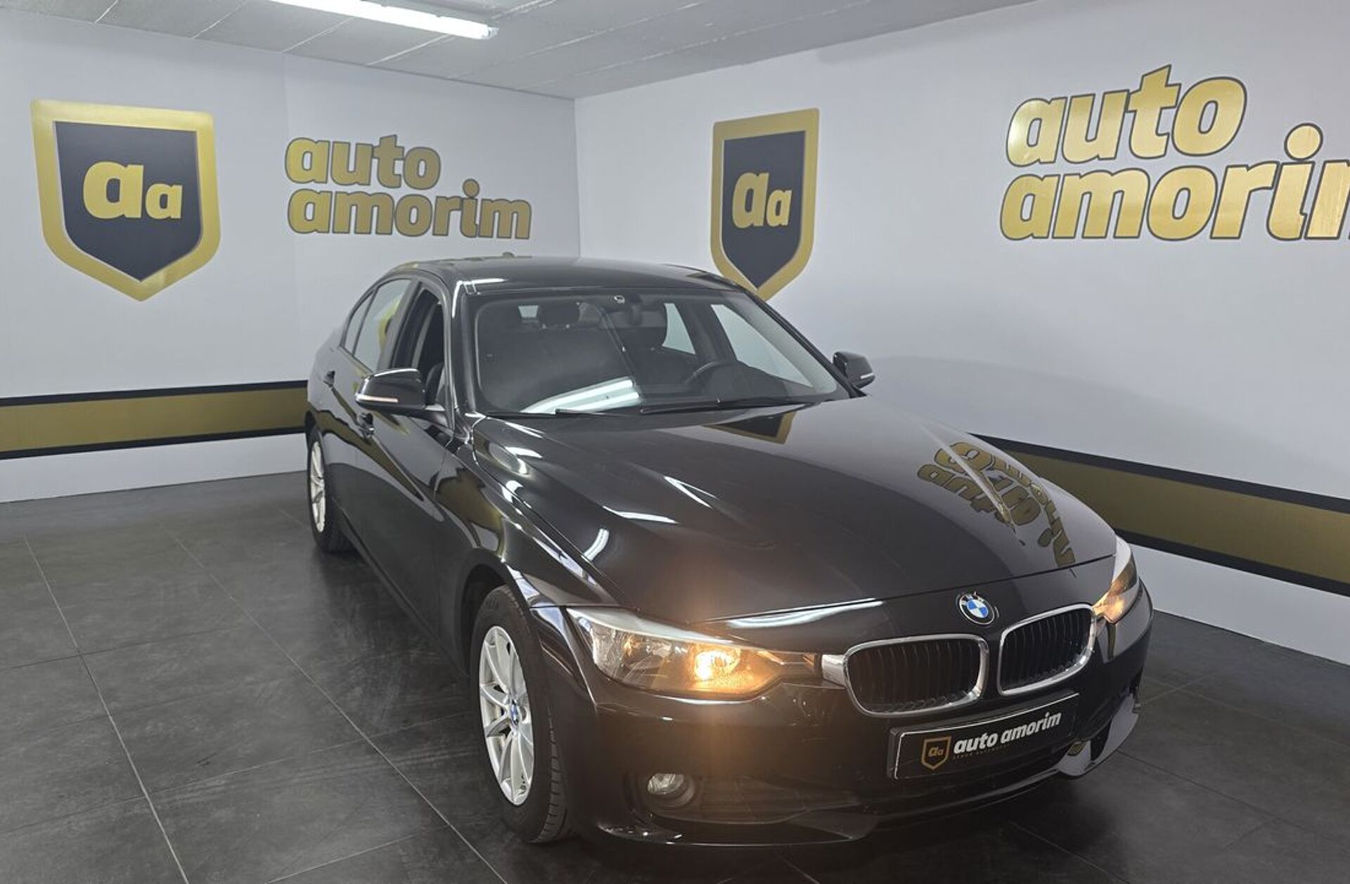 BMW Serie-3 318 d Auto Exclusive