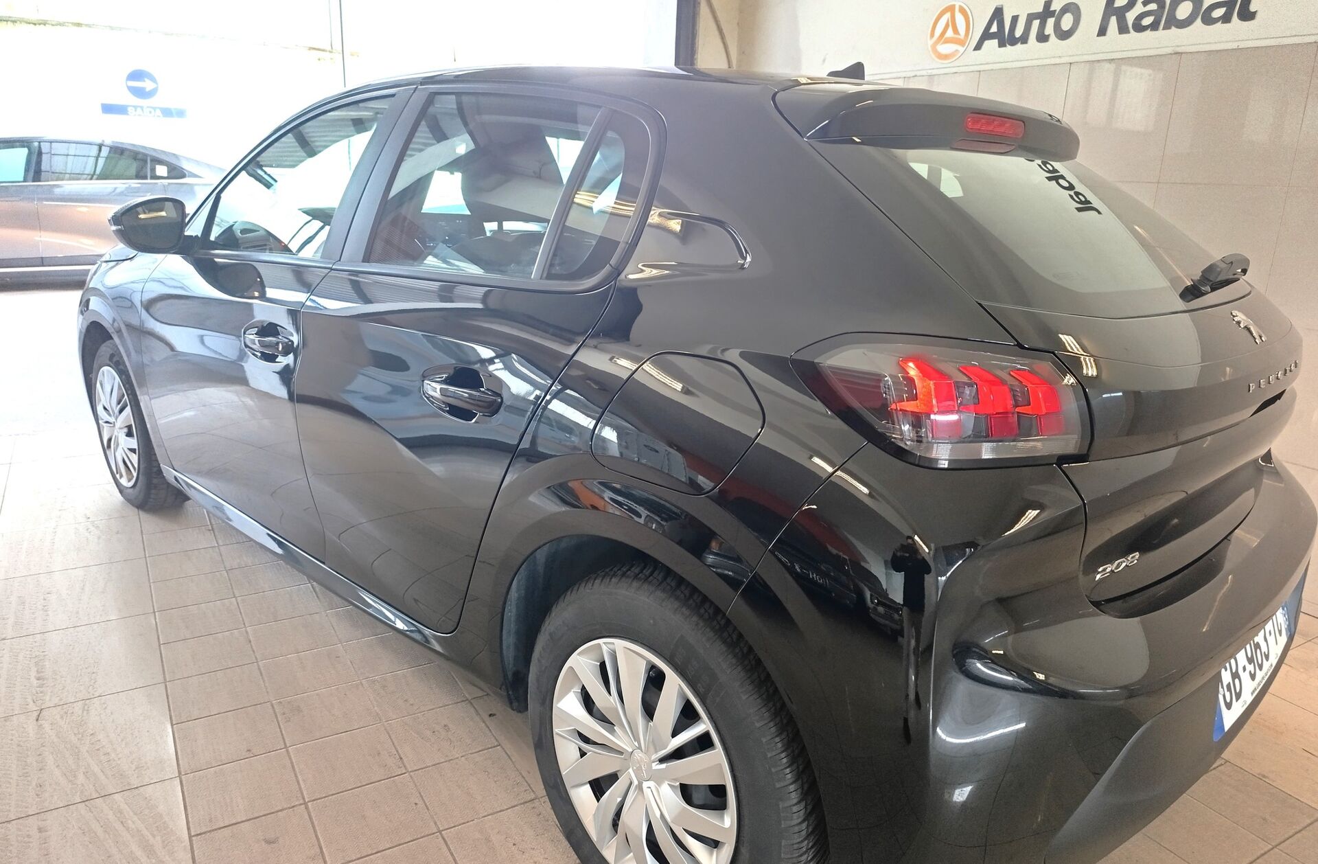 PEUGEOT 208 1.2 PureTech Active Pack