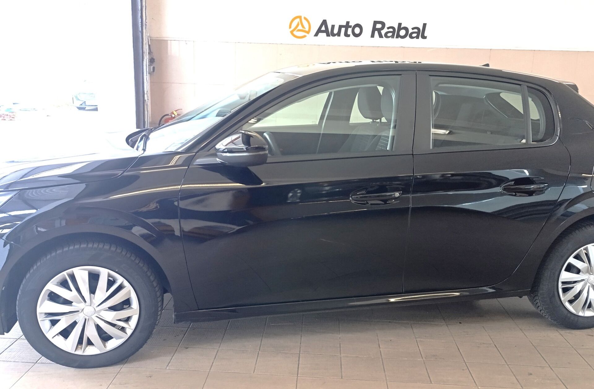 PEUGEOT 208 1.2 PureTech Active Pack