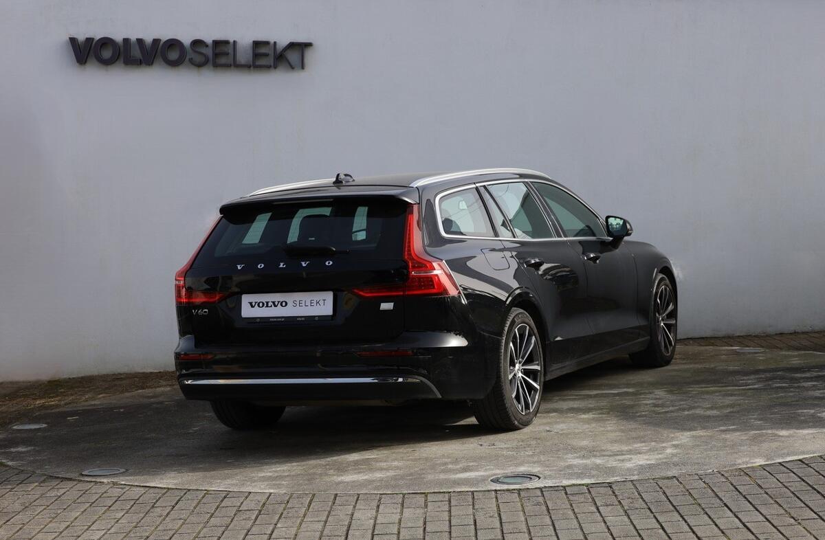 VOLVO V60 2.0 T6 AWD TE Essential