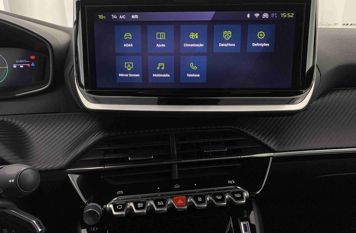 PEUGEOT 2008 1.2 Hybrid Allure e-DCS6