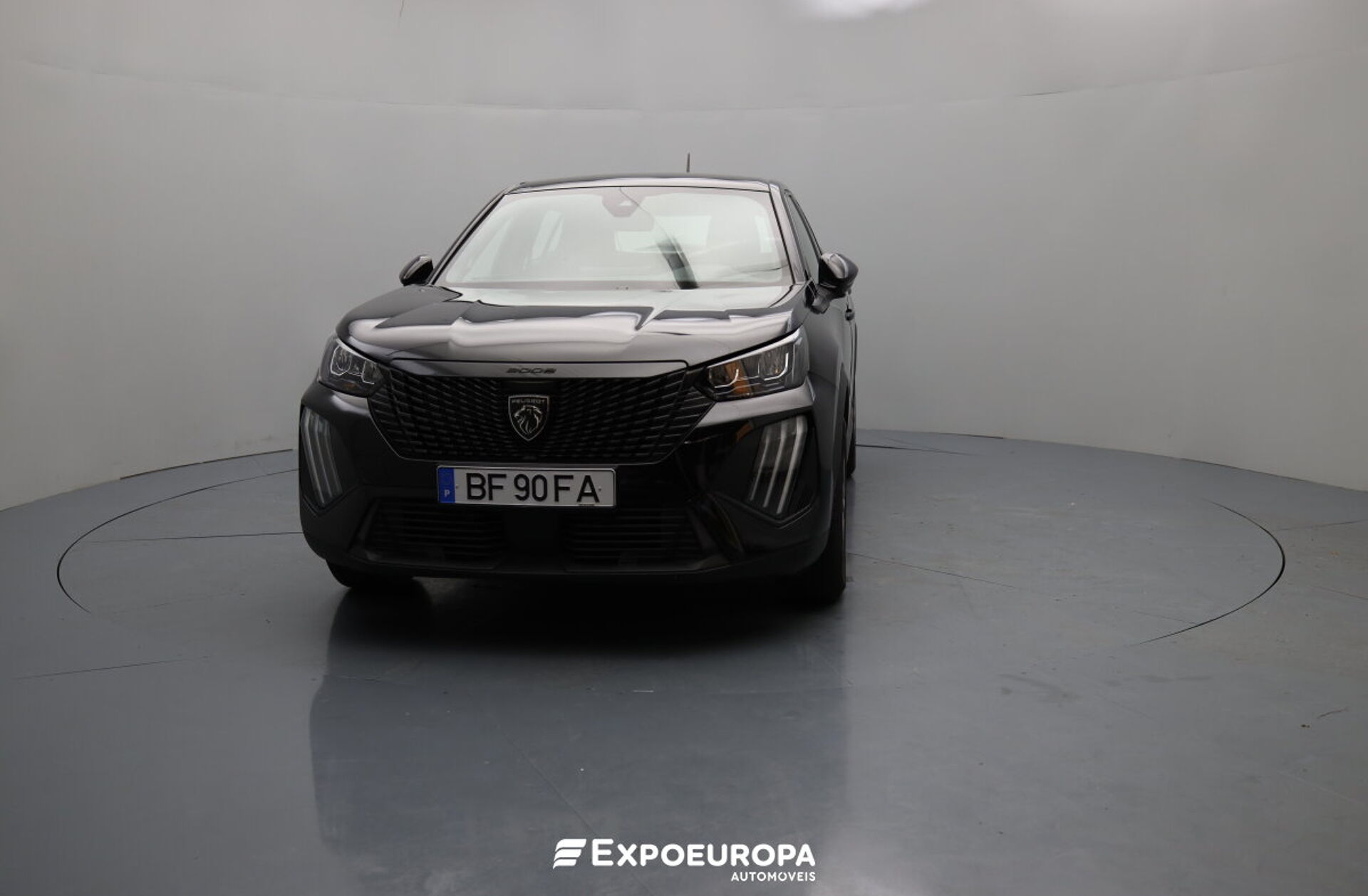 PEUGEOT 2008 1.2 PureTech Active Pack