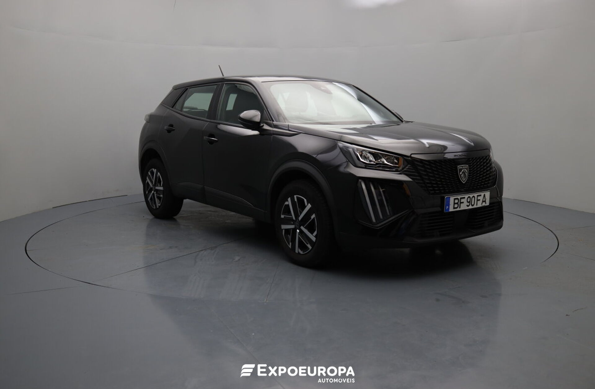 PEUGEOT 2008 1.2 PureTech Active Pack