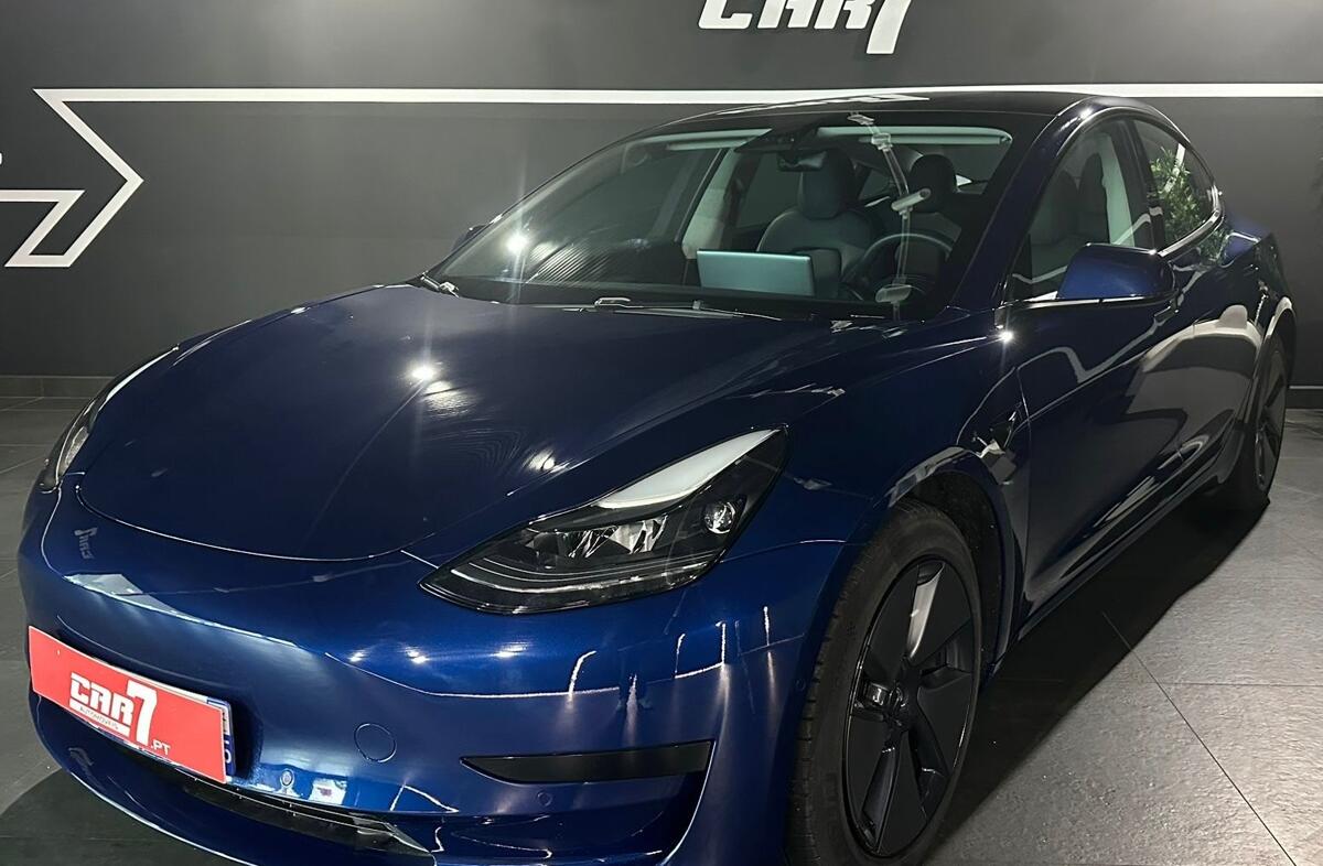 TESLA Model 3 Standard Range Plus RWD