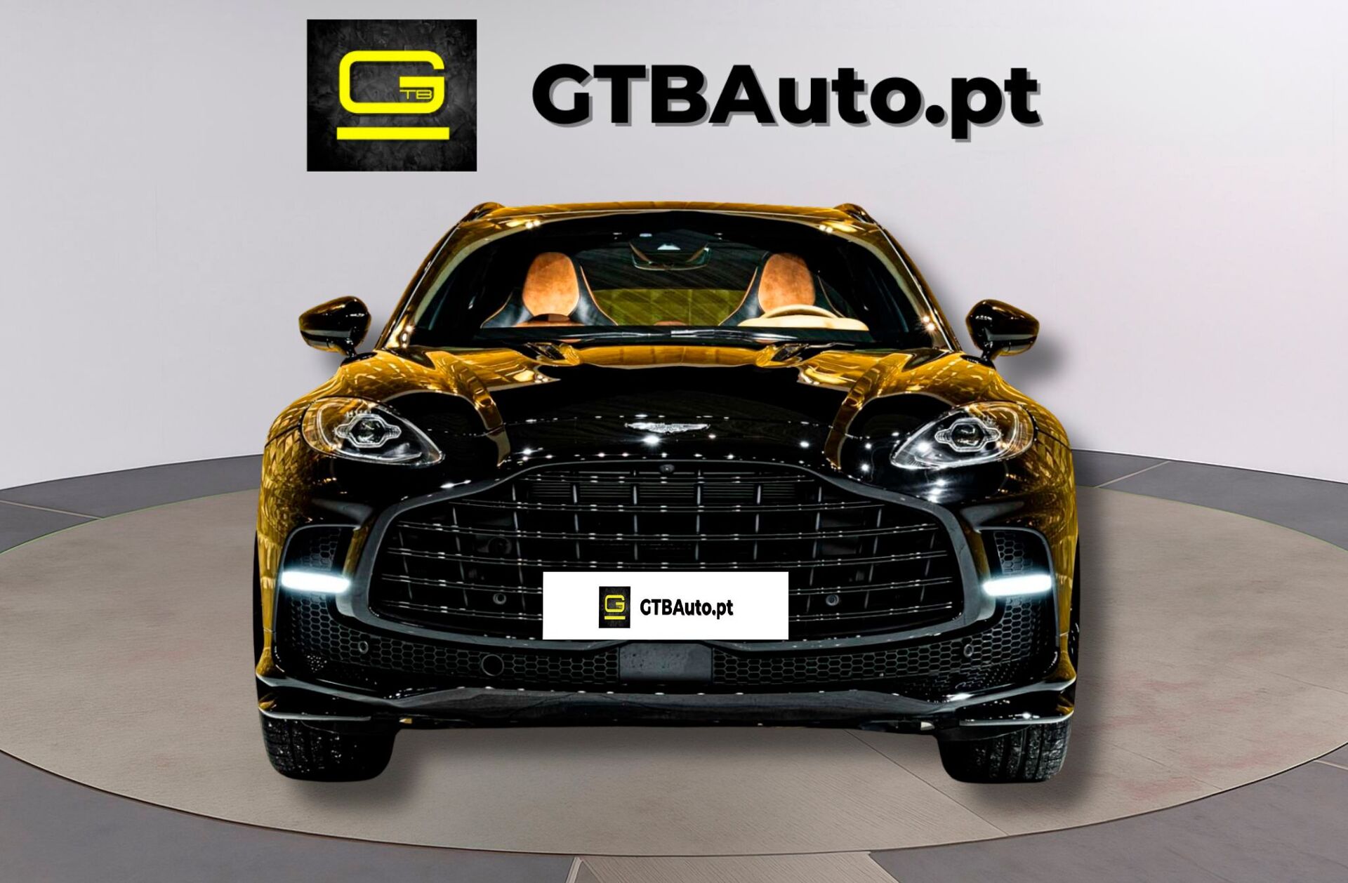 ASTON MARTIN DBX 707