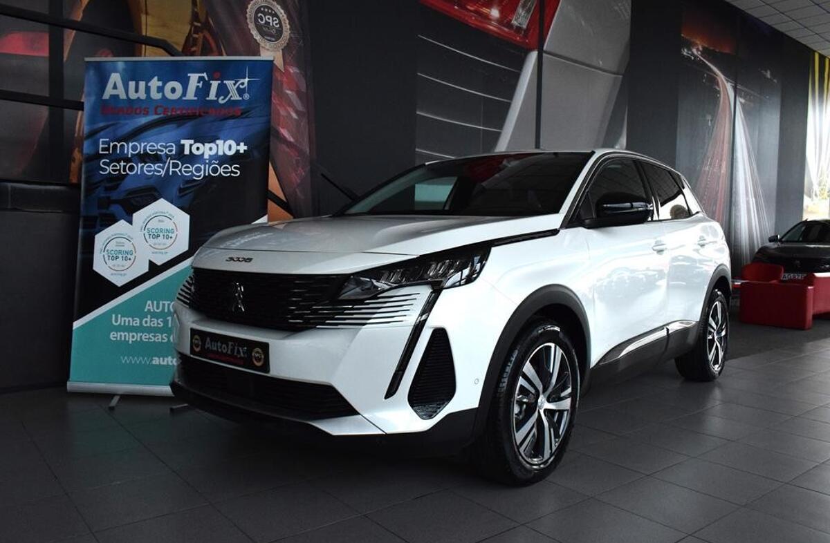 PEUGEOT 3008 1.5 BlueHDi Allure