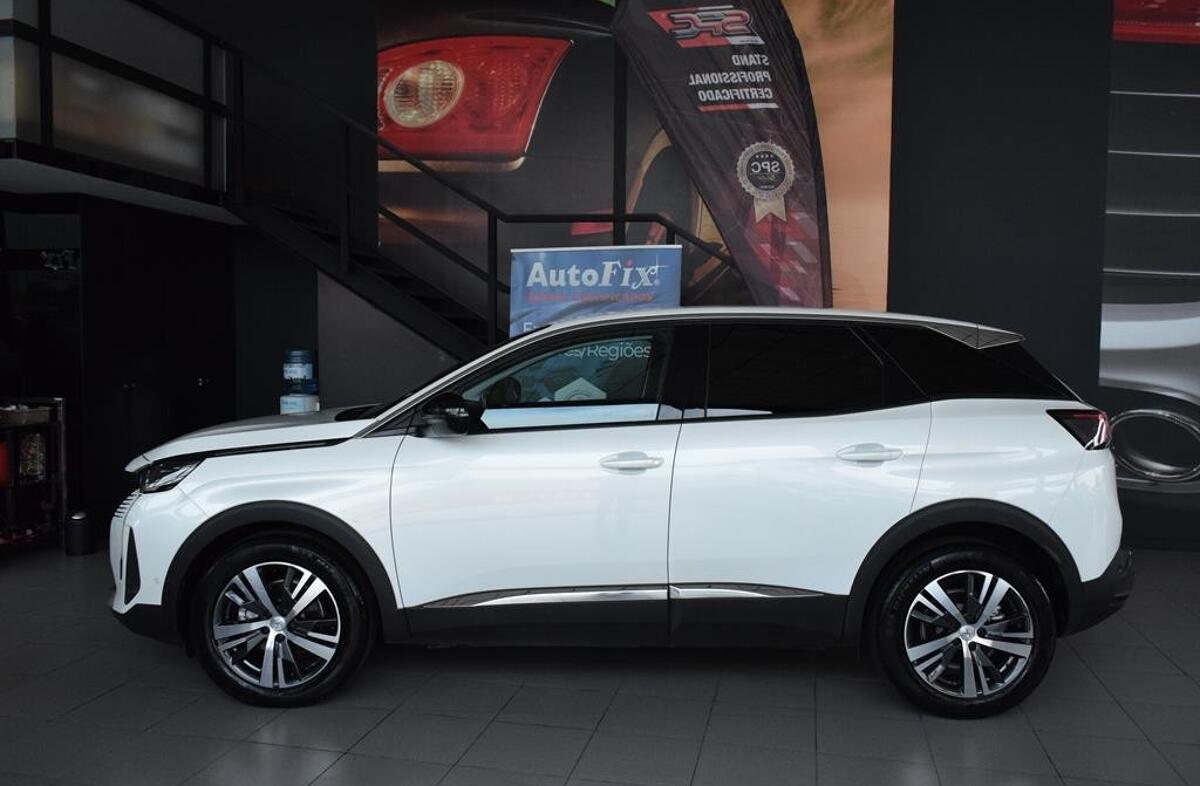 PEUGEOT 3008 1.5 BlueHDi Allure