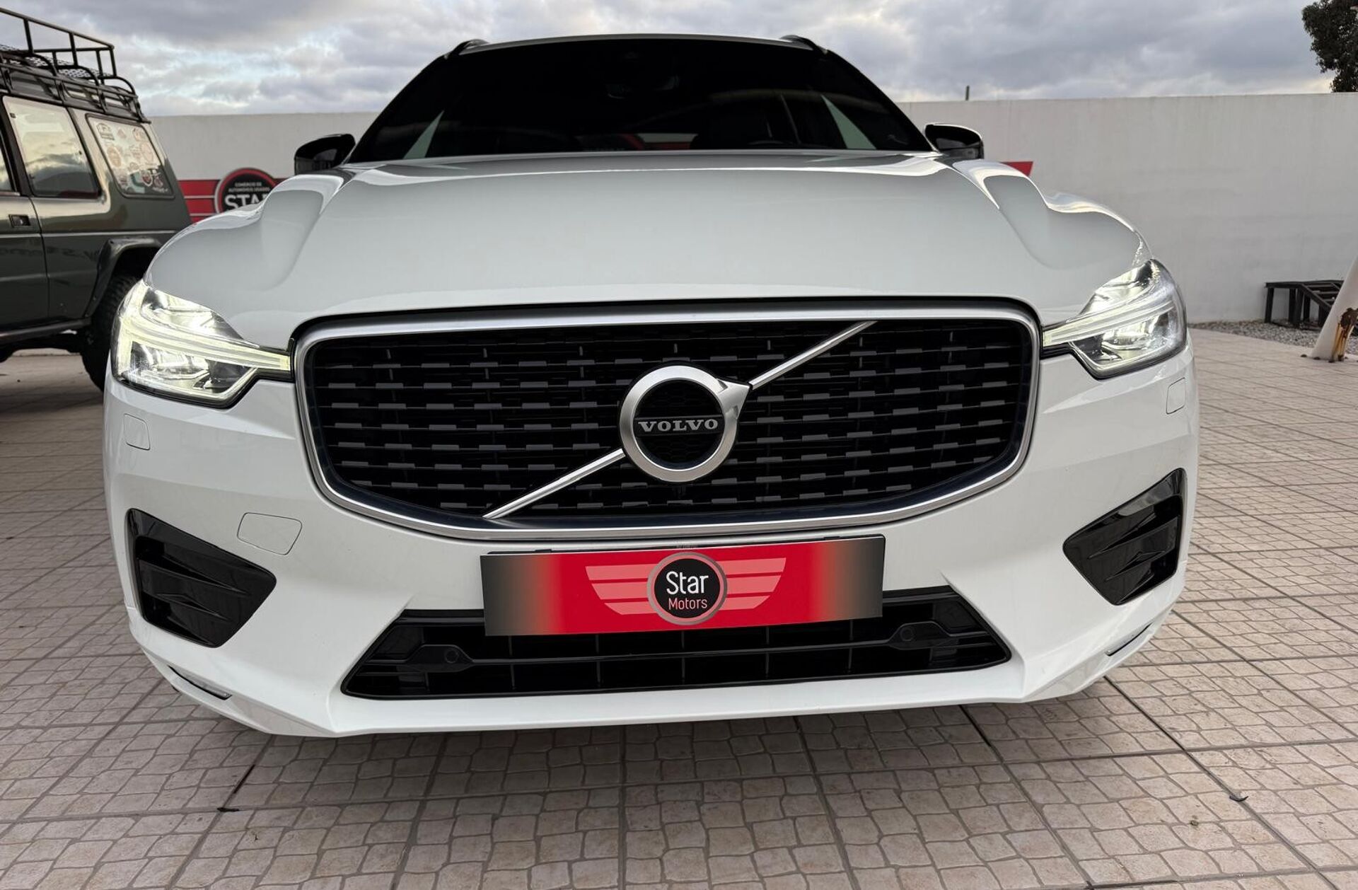 VOLVO XC60 2.0 D4 R-Design Geartronic