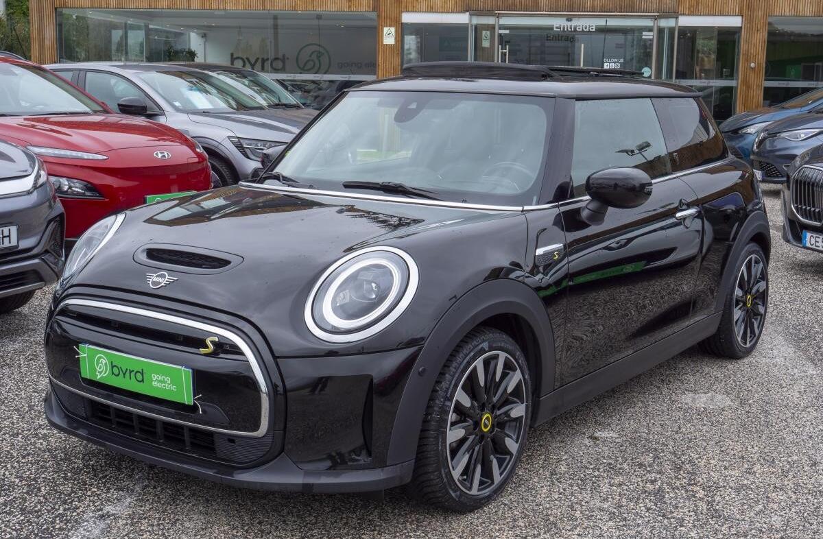 MINI Mini Cooper SE Mini Yours