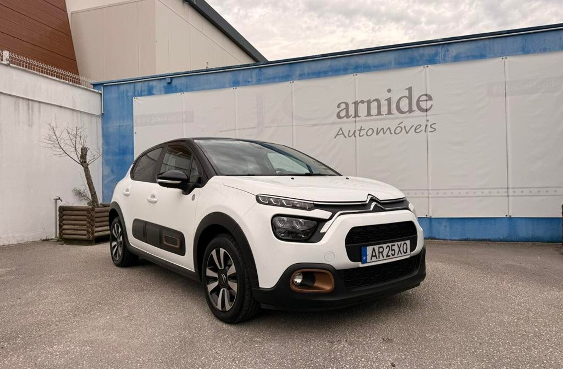 CITROEN C3 1.2 PureTech C-Series